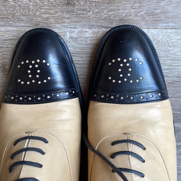 CHANEL heeled oxfords - Picture 8 of 11